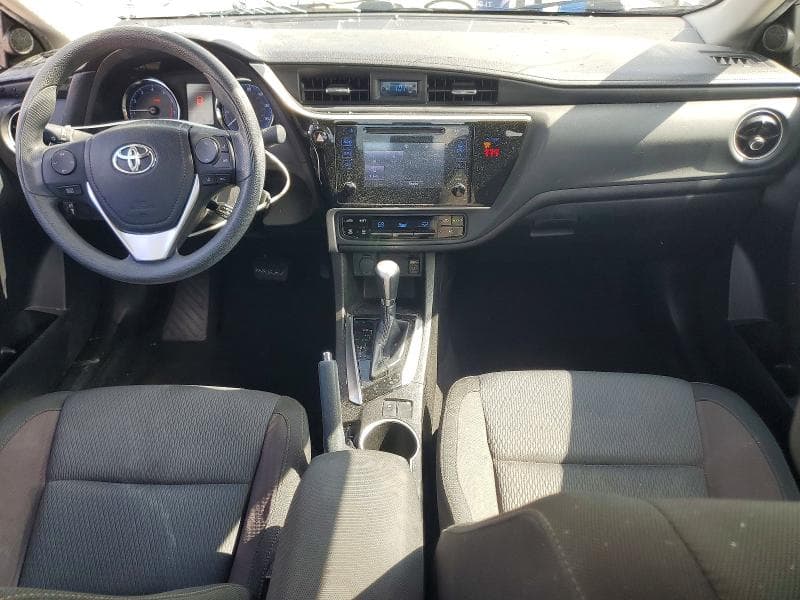 2019 TOYOTA COROLLA LE 8