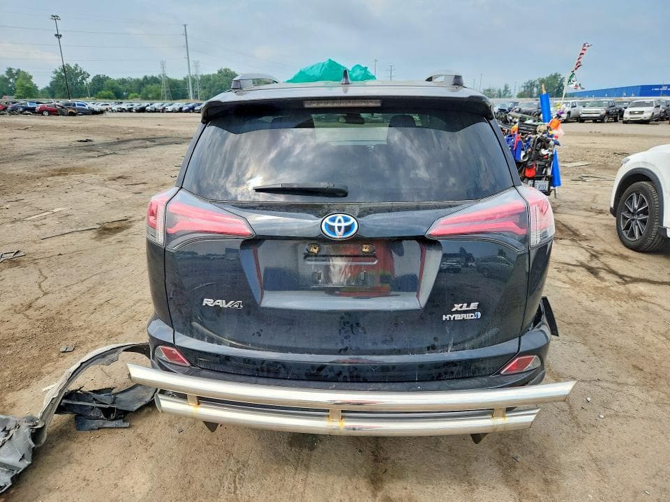 2017 TOYOTA RAV4 HYBRID XLE XLE 6