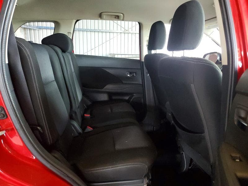 2018 MITSUBISHI OUTLANDER ES 11