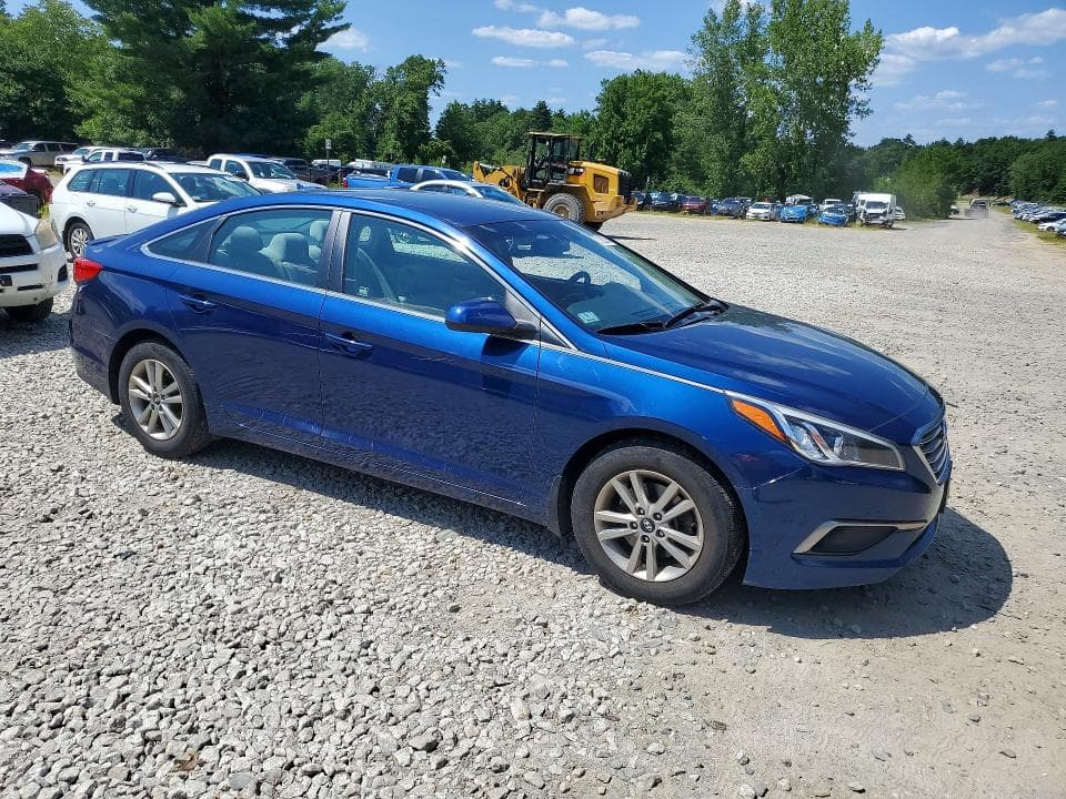 2017 HYUNDAI SONATA SE 4