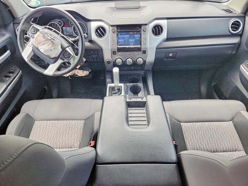 2017 TOYOTA TUNDRA SR5 8