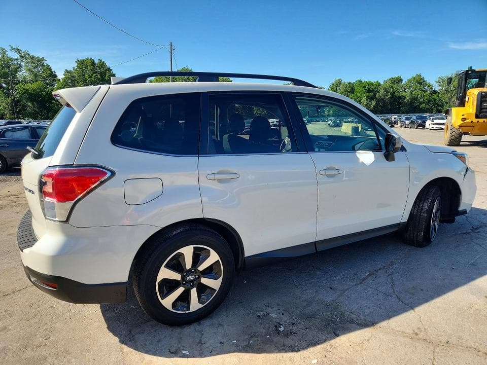 2018 SUBARU FORESTER 2.5I LIMITED 3