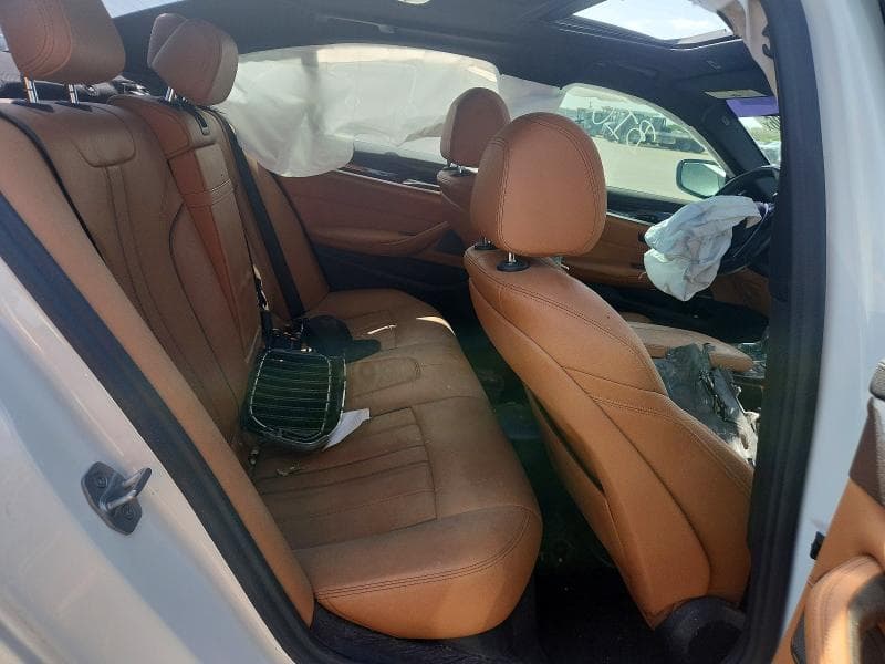 2020 BMW 540 I 10