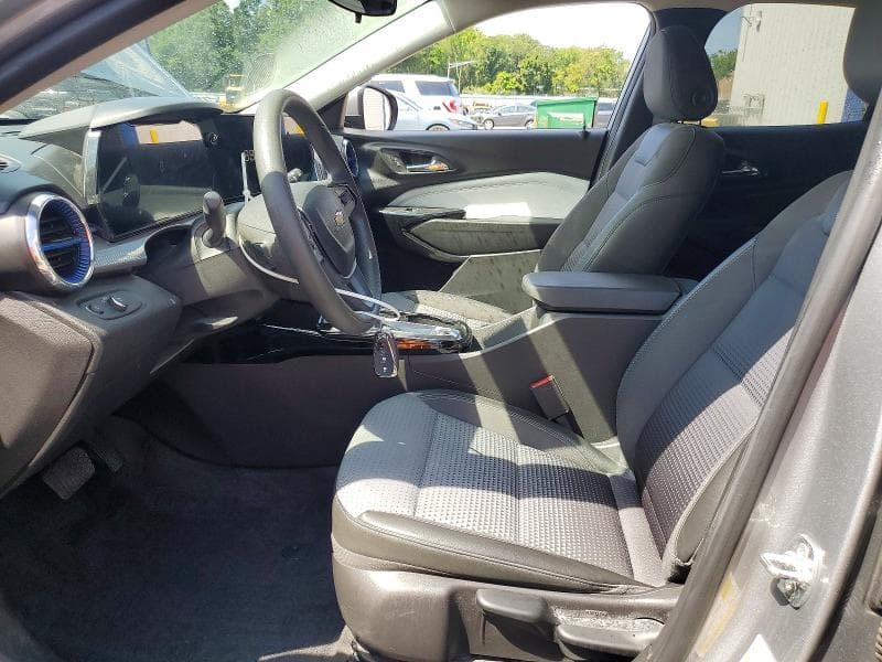 2025 CHEVROLET TRAX 1LT 7