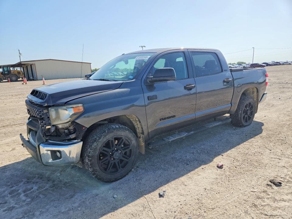 2018 TOYOTA TUNDRA CREWMAX SR5 - 1
