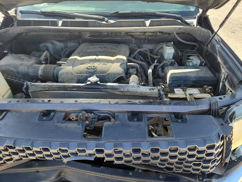 2018 TOYOTA TUNDRA CREWMAX SR5 11