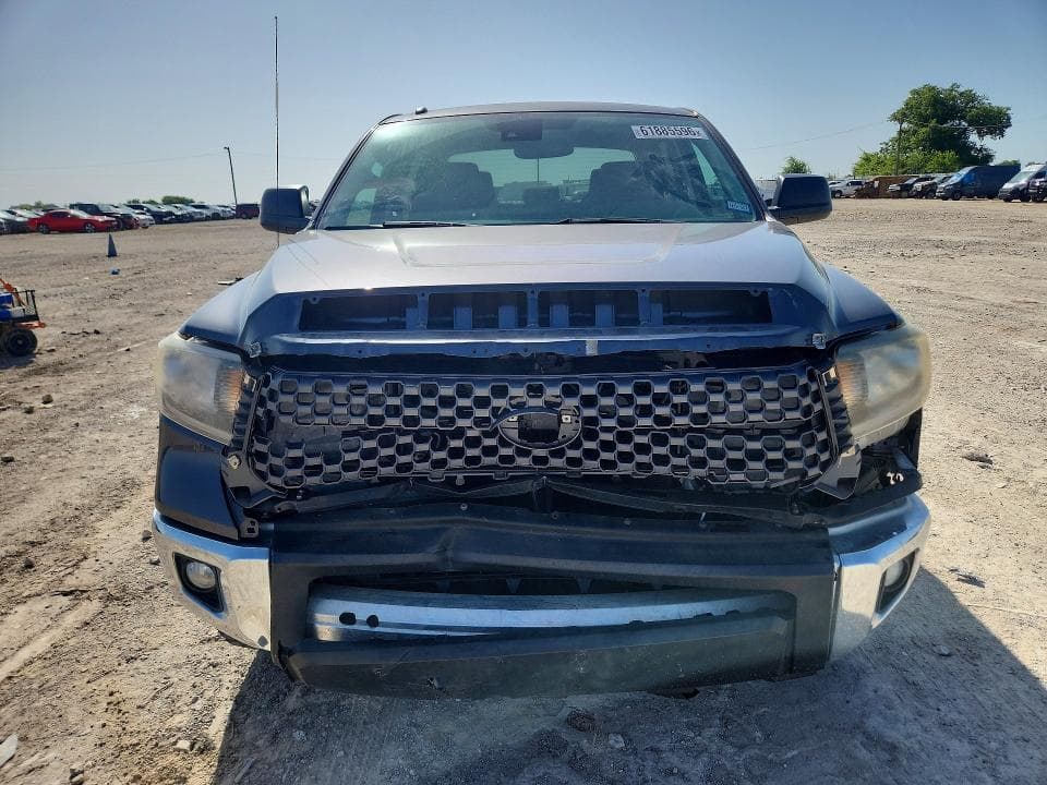2018 TOYOTA TUNDRA CREWMAX SR5 5