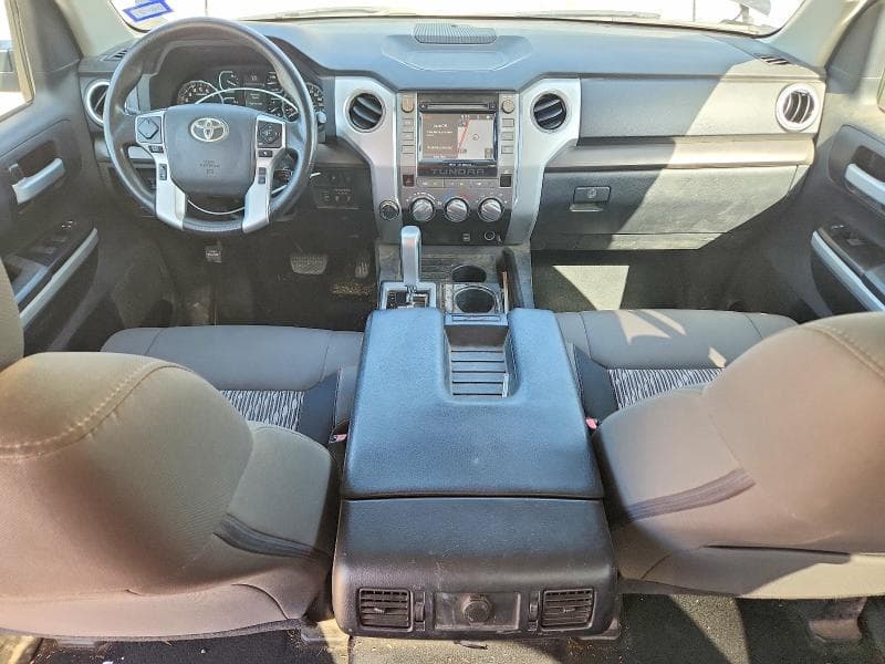 2018 TOYOTA TUNDRA CREWMAX SR5 8