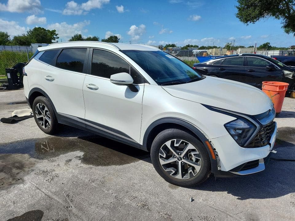 2023 KIA SPORTAGE EX 4