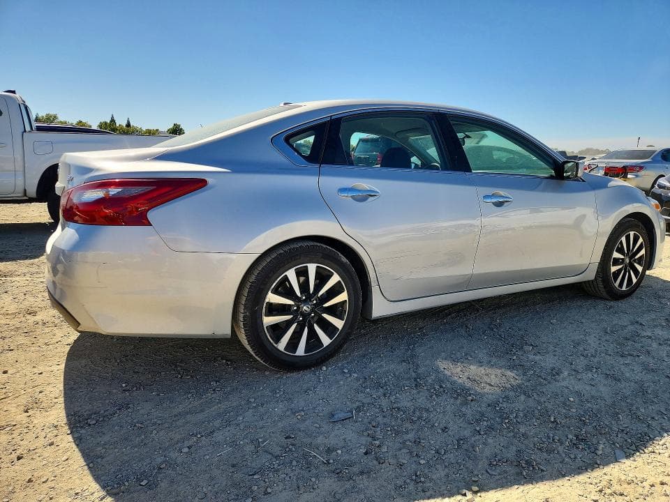 2018 NISSAN ALTIMA 2.5 SV 3
