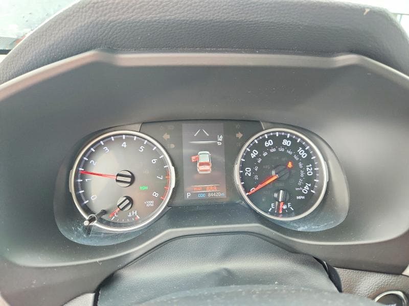 2021 TOYOTA RAV4 XLE 9