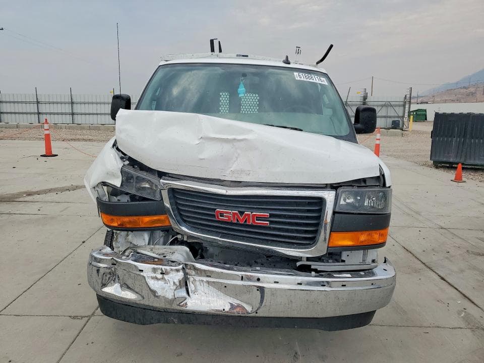 2024 GMC SAVANA G2500 5