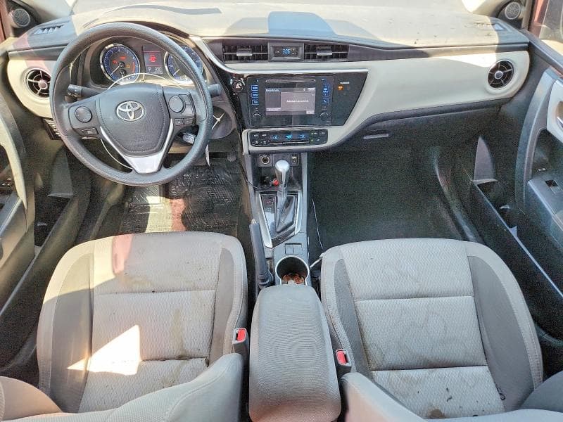 2017 TOYOTA COROLLA LE 8