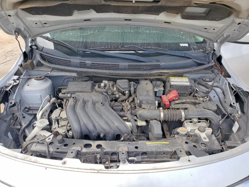 2019 NISSAN VERSA SV 11