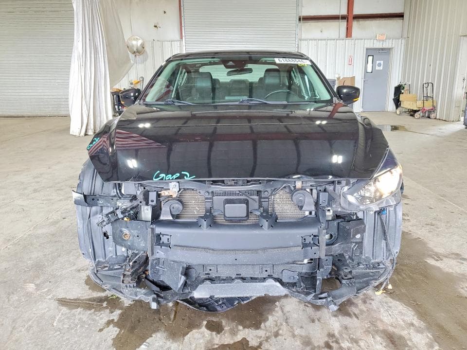 2018 MAZDA 3 TOURING 5