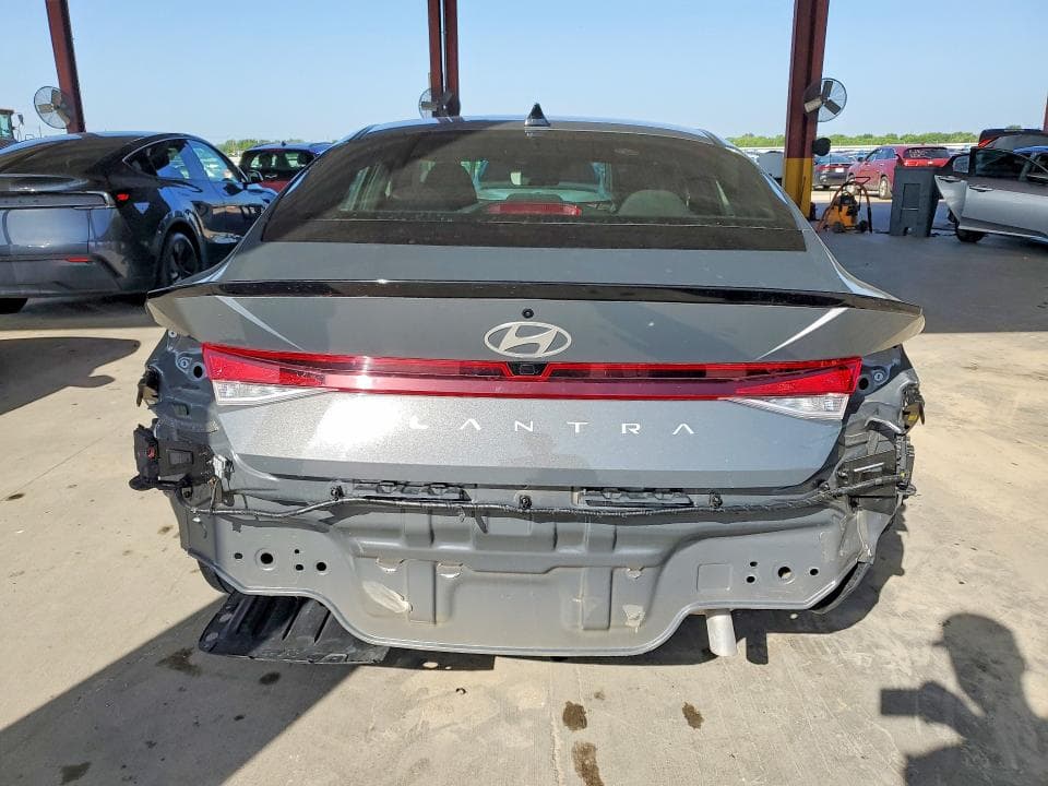 2026 HYUNDAI ELANTRA SEL SPORT 6