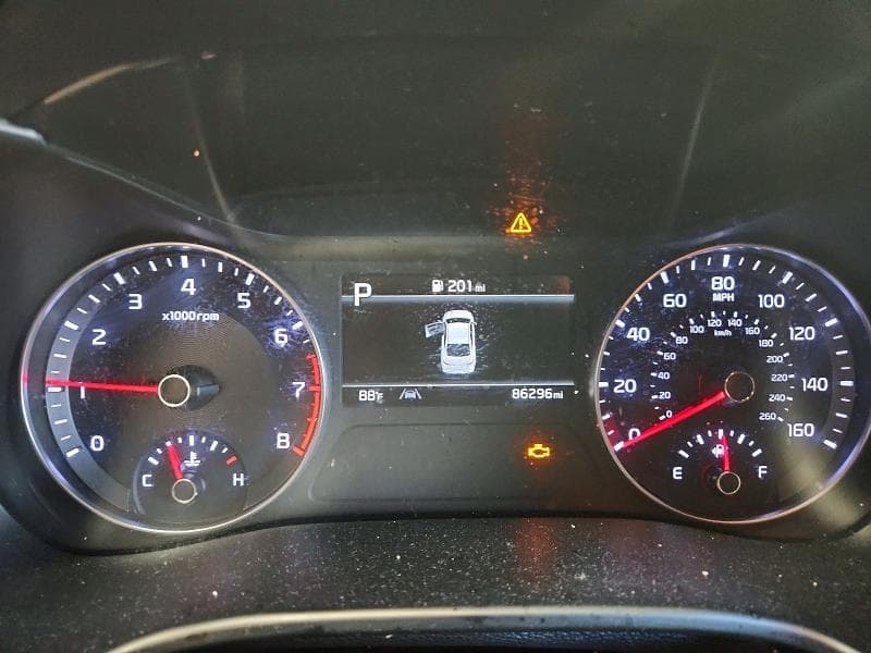 2023 KIA FORTE LXS 9