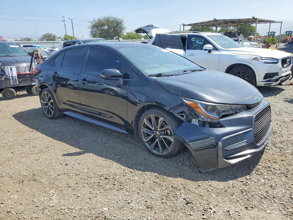 2020 TOYOTA COROLLA SE 4
