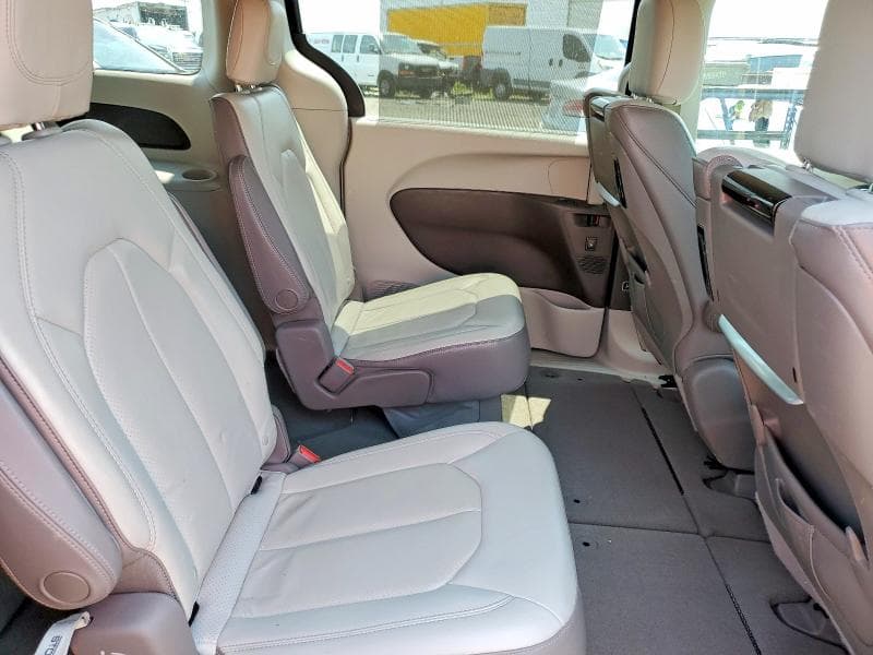 2018 CHRYSLER PACIFICA TOURING L PLUS 11