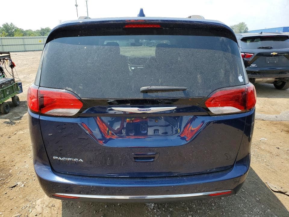2018 CHRYSLER PACIFICA TOURING L PLUS 6