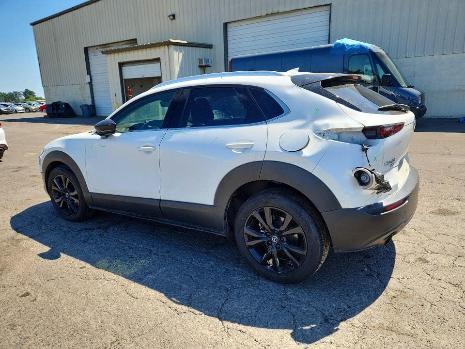 2022 MAZDA CX-30 PREMIUM PLUS 2