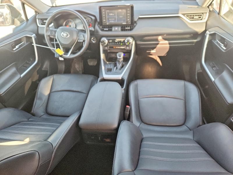 2022 TOYOTA RAV4 XLE PREMIUM 8
