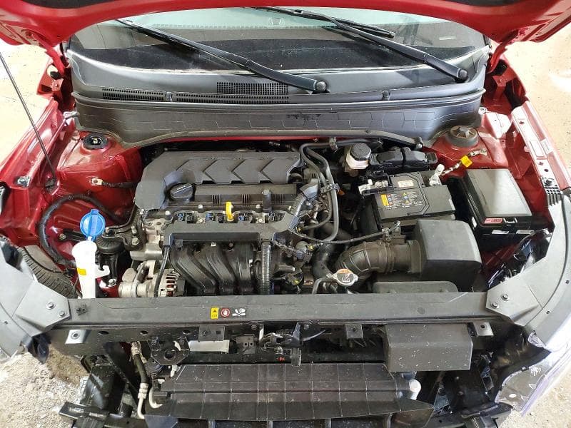 2025 HYUNDAI VENUE SE 12