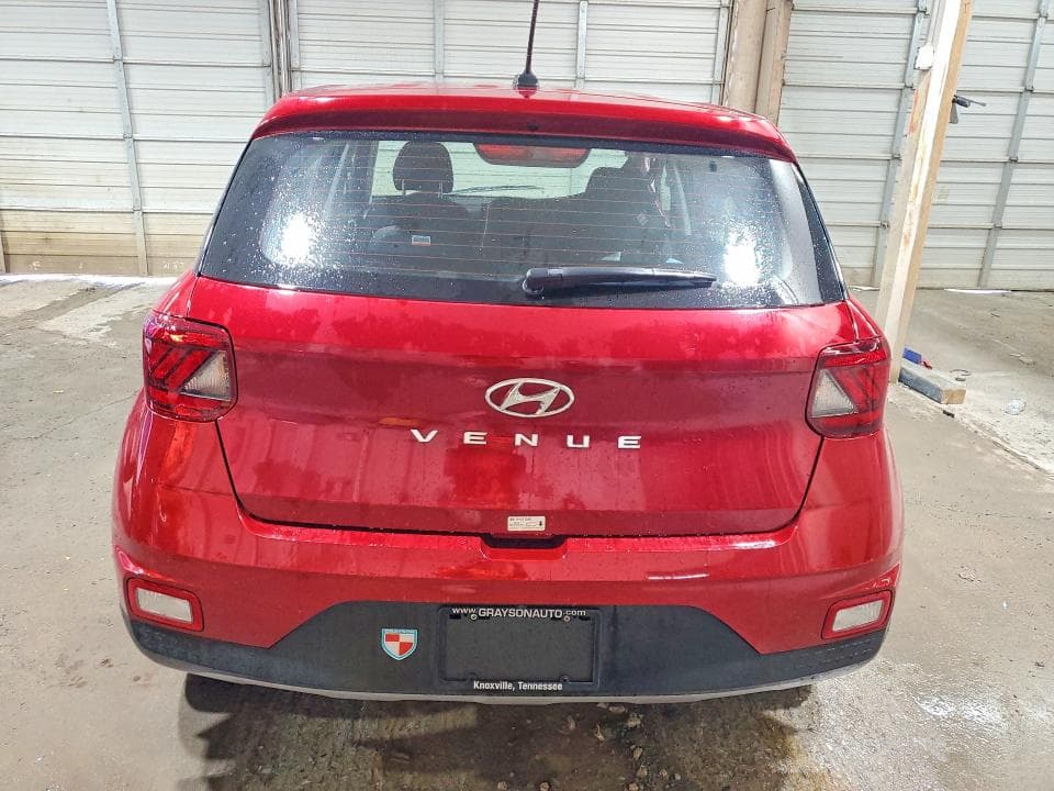 2025 HYUNDAI VENUE SE 6