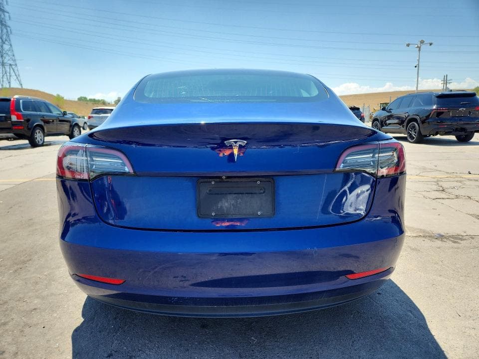 2019 TESLA MODEL 3 6