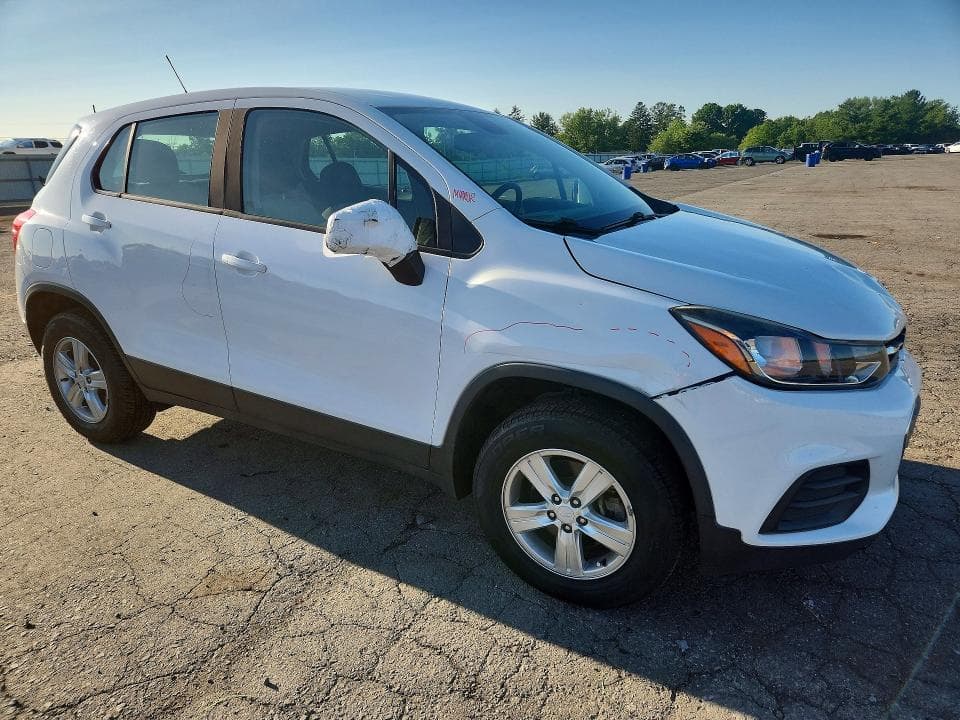 2017 CHEVROLET TRAX LS 4