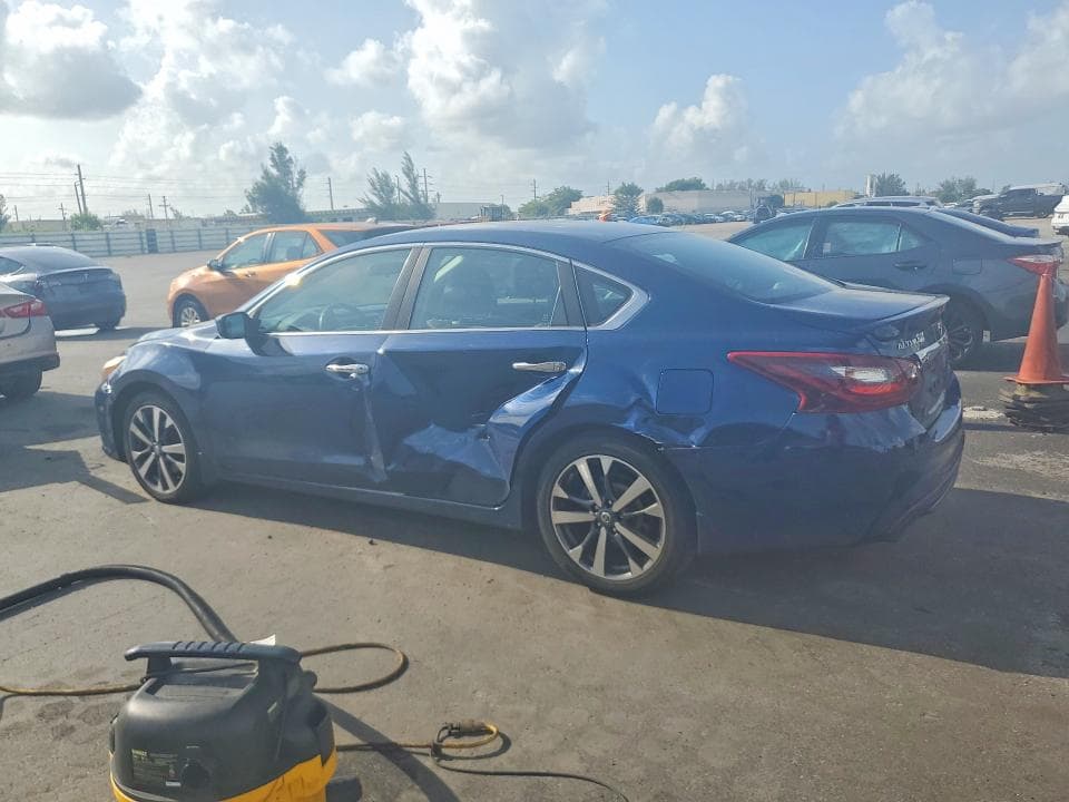 2017 NISSAN ALTIMA 2.5 SR 2