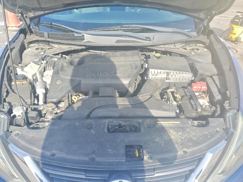 2017 NISSAN ALTIMA 2.5 SR 11