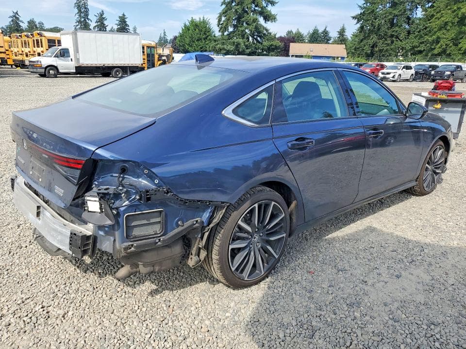 2025 HONDA ACCORD TOURING HYBRID 3