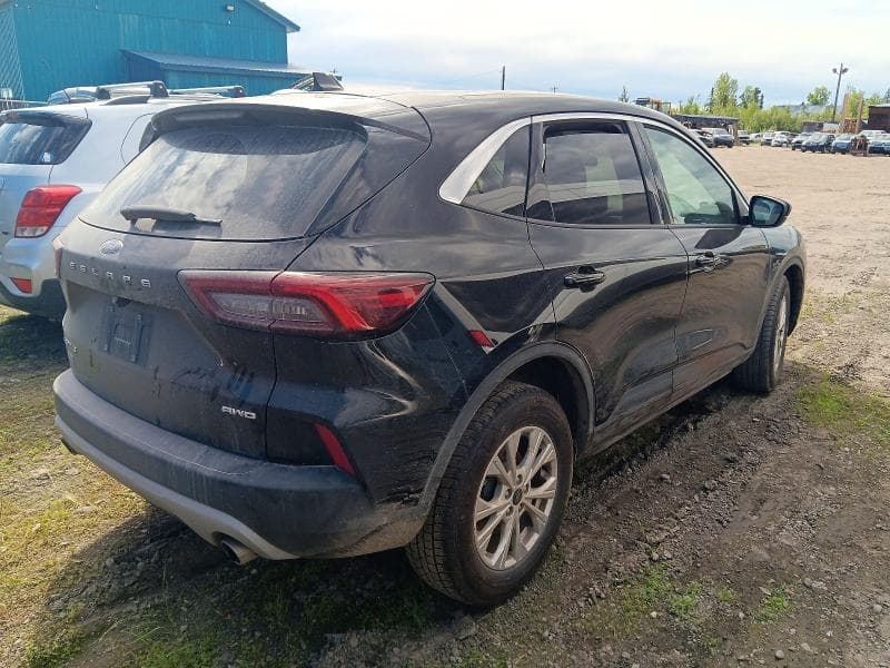 2023 FORD ESCAPE ACTIVE 3