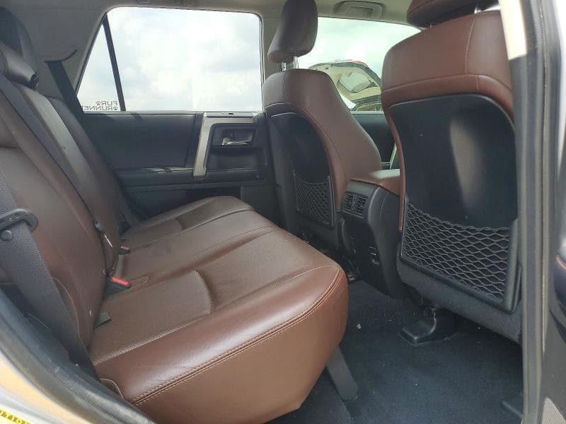 2018 TOYOTA 4RUNNER LIMITED 11