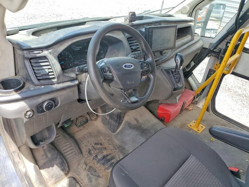 2021 FORD TRANSIT DELIVERY TRUCK 8