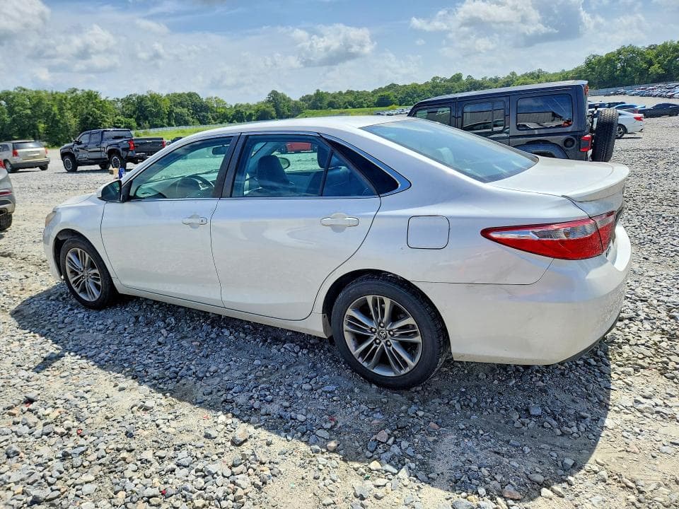 2017 TOYOTA CAMRY SE SE 2