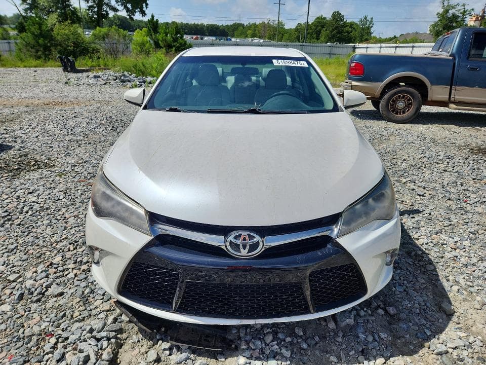 2017 TOYOTA CAMRY SE SE 5