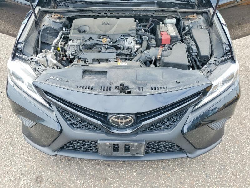2019 TOYOTA CAMRY SE SE 11