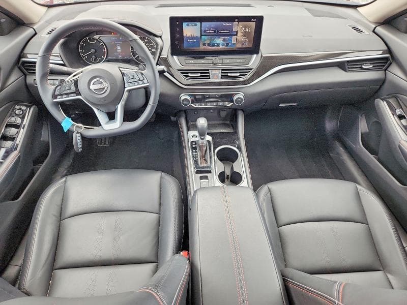 2025 NISSAN ALTIMA SR 8