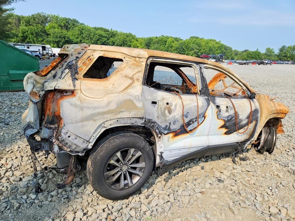2026 CHEVROLET EQUINOX LT 3