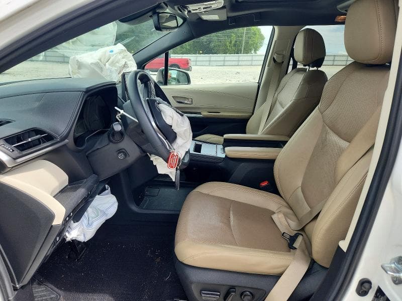 2022 TOYOTA SIENNA LIMITED 7-PASSENGER 7