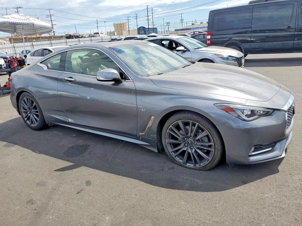 2019 INFINITI Q60 3.0T LUXE 4