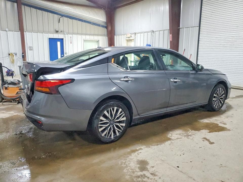 2024 NISSAN ALTIMA SV 3