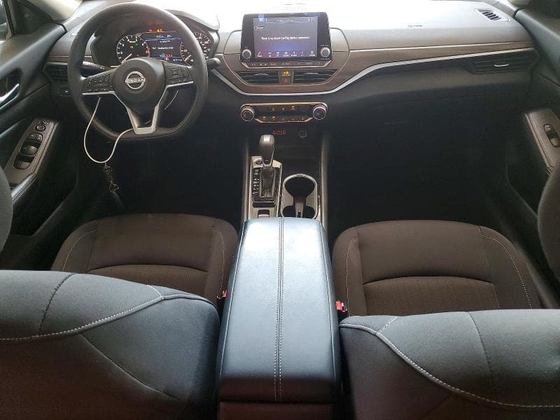 2024 NISSAN ALTIMA SV 8