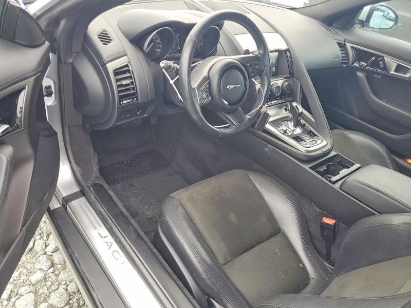 2017 JAGUAR F-TYPE 8