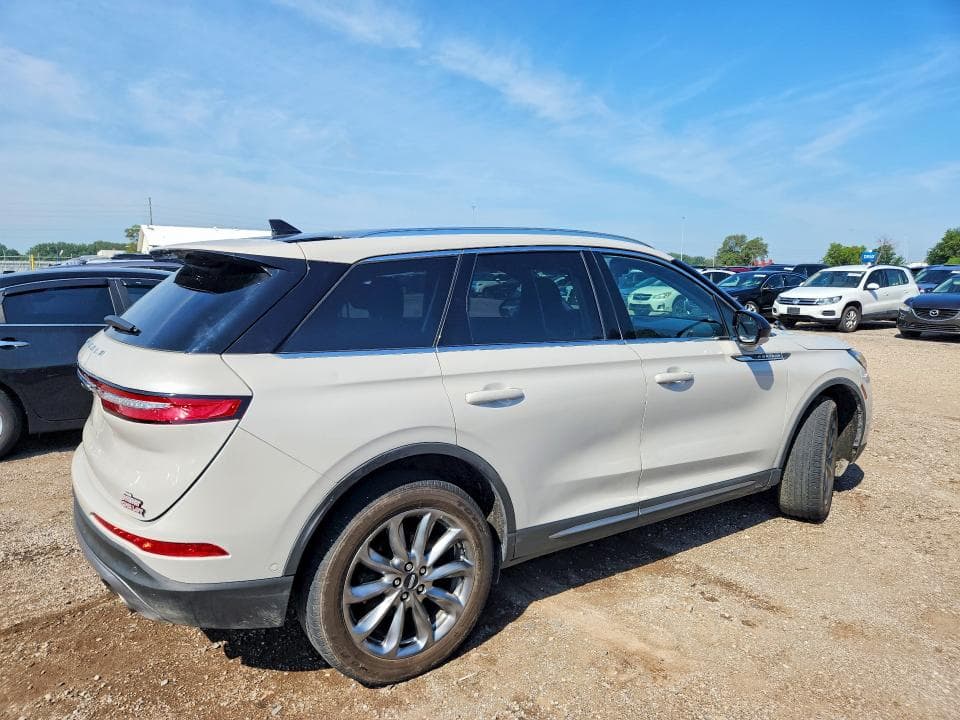 2020 LINCOLN CORSAIR 3