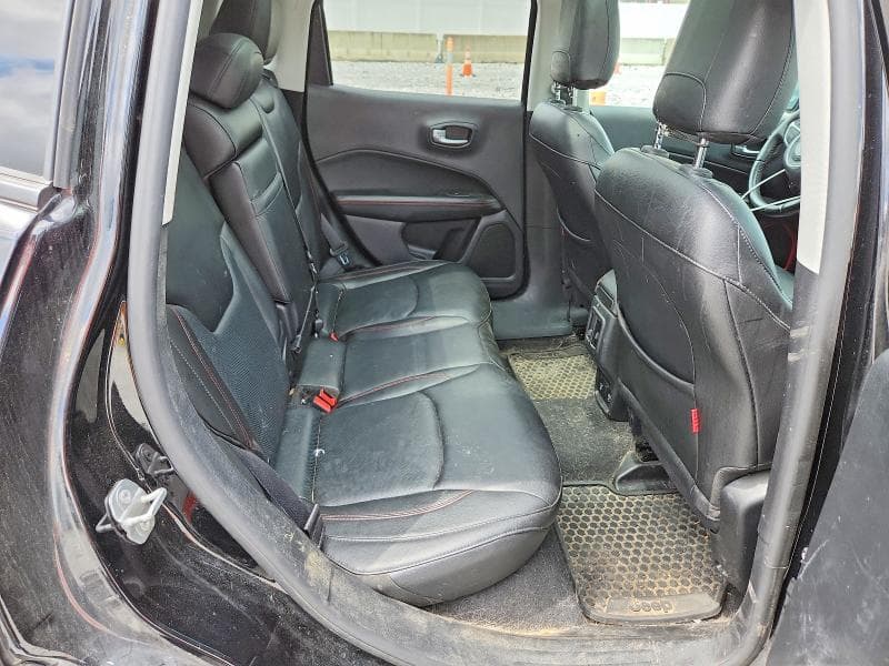 2018 JEEP COMPASS TRAILHAWK 11
