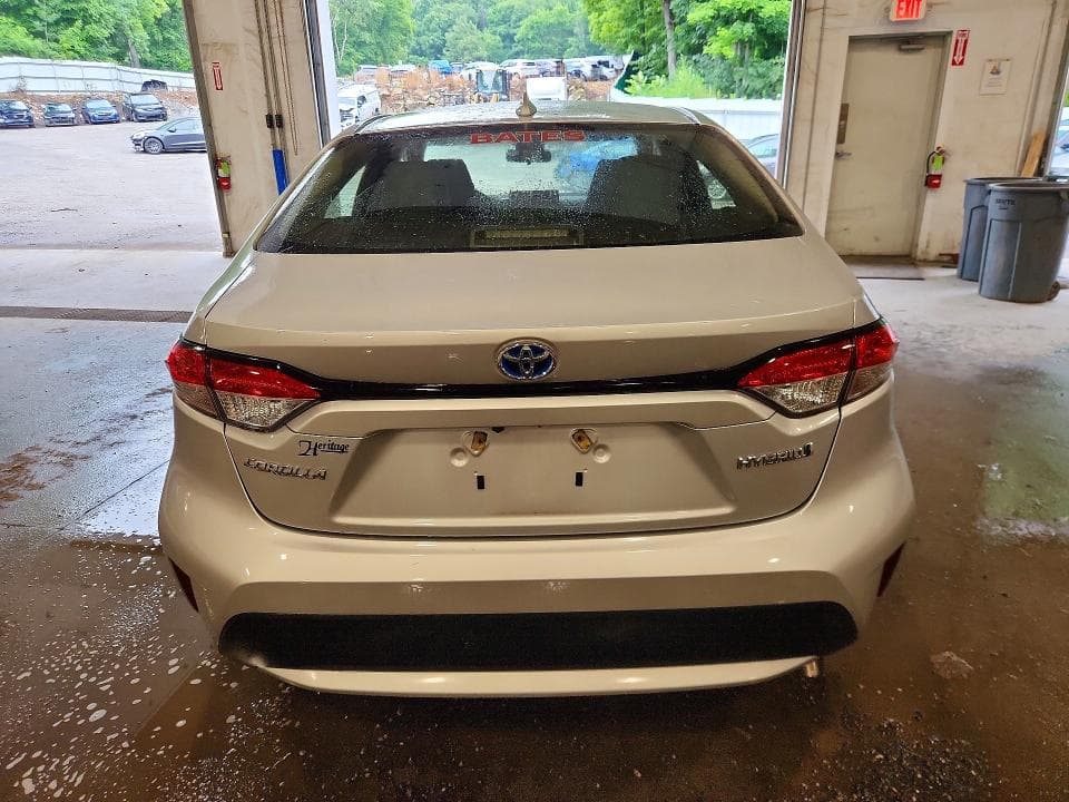 2021 TOYOTA COROLLA LE 6