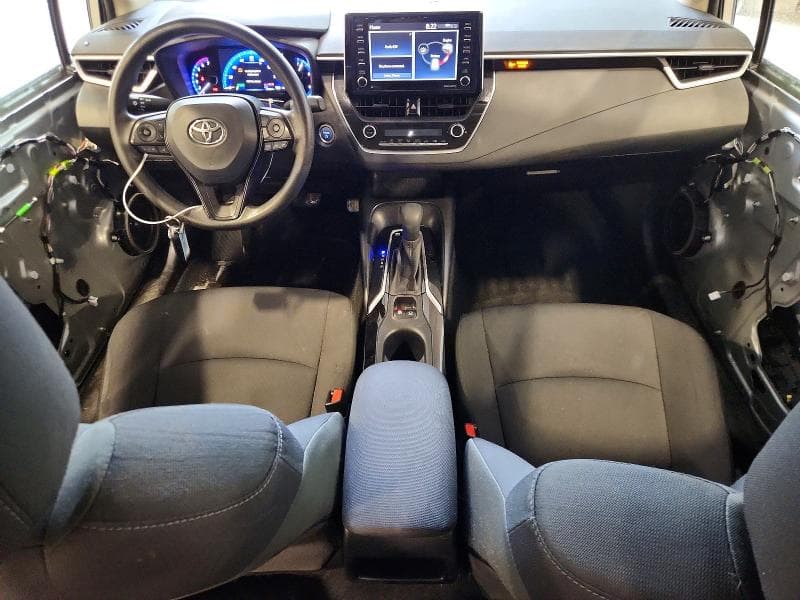 2021 TOYOTA COROLLA LE 8